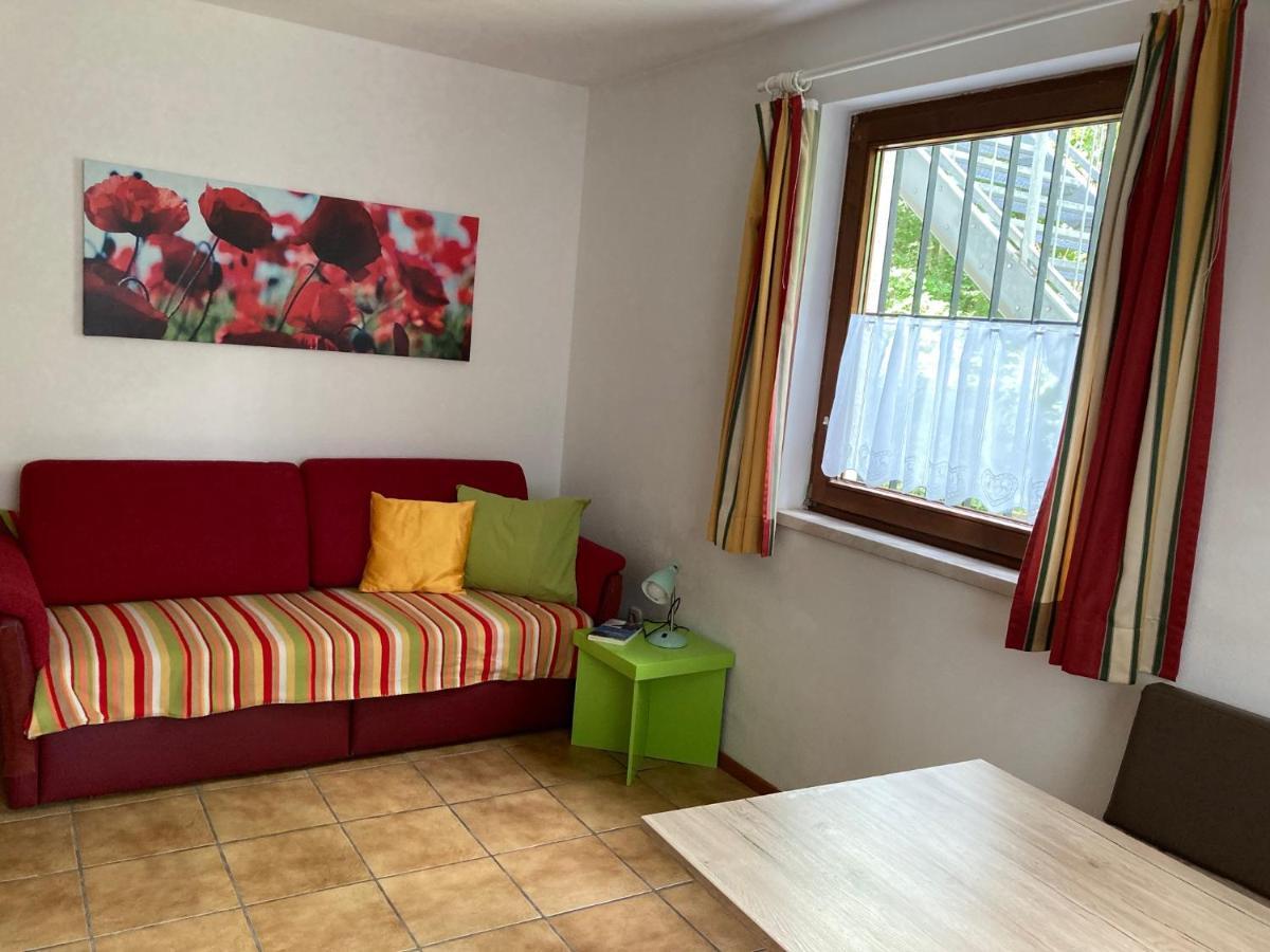 Wessely Appartements Am Golfplatz Інсбрук Екстер'єр фото