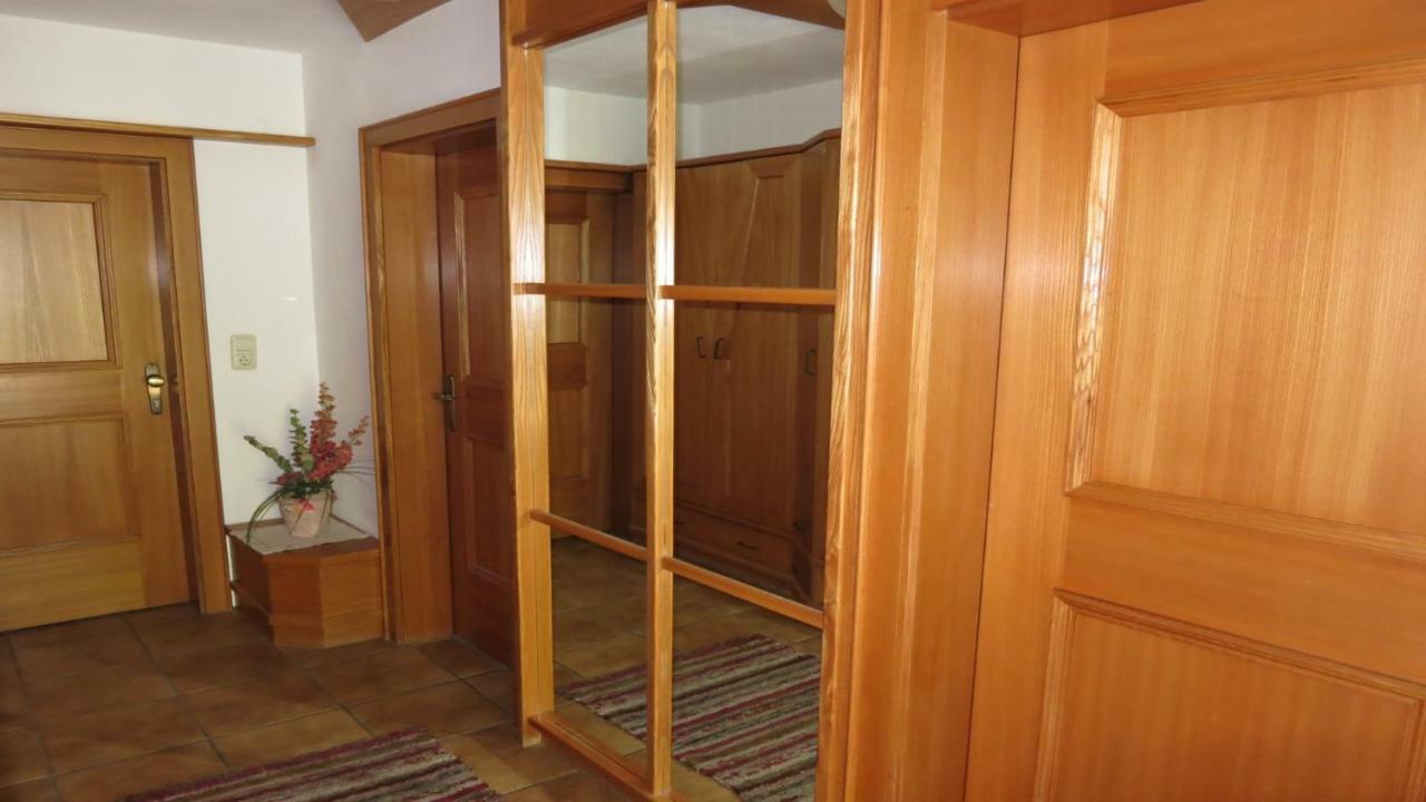 Wessely Appartements Am Golfplatz Інсбрук Екстер'єр фото